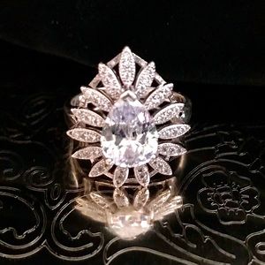 ‼️SOLD‼️🌟Beautiful Teardrop 925 Silver Ring🌟